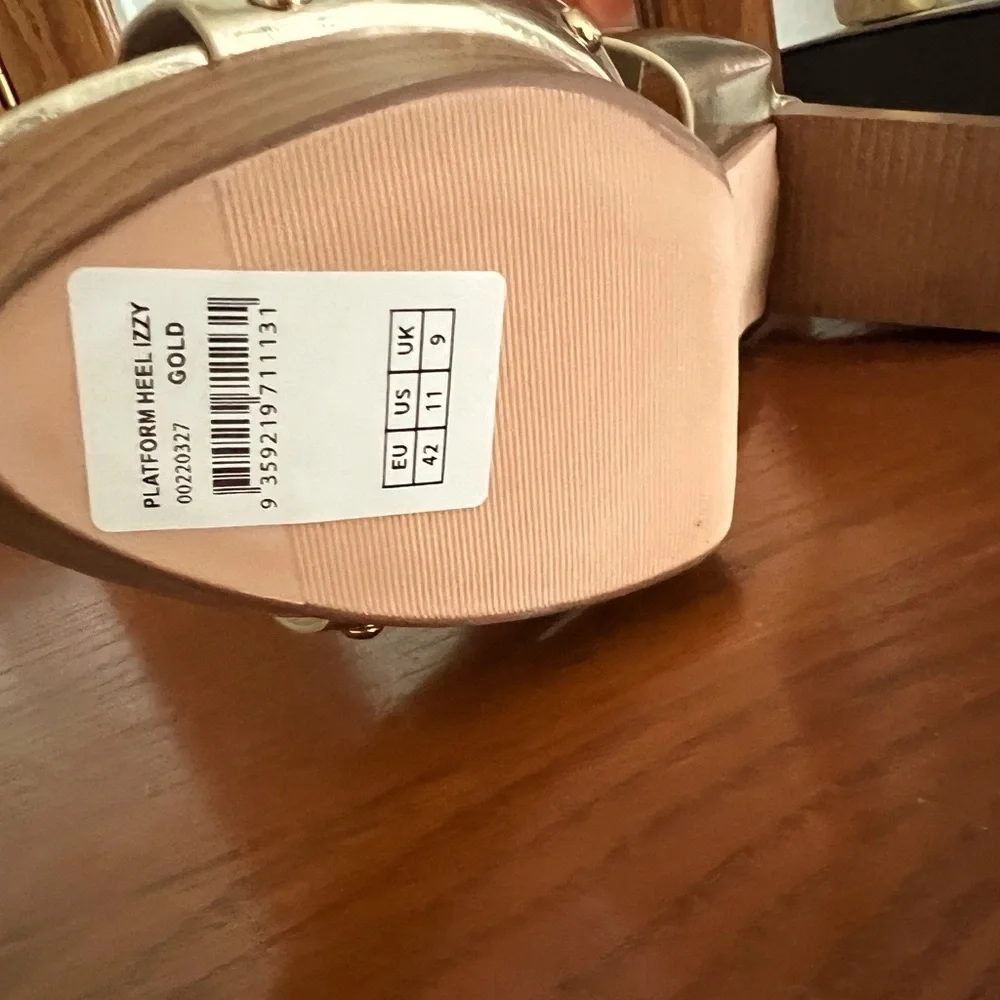 City Chic New Platform Heels Block Heel Ankle Strap Size 11 New With Tags